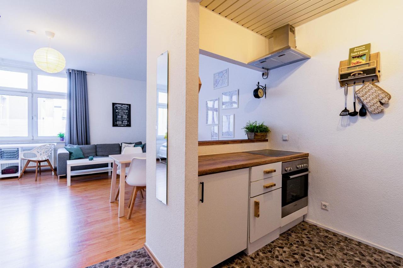 Helle Wohnung In Top-Lage, Hasselbachplatz - Altstadt, W-Lan, 4 Schlafplaetze Magdeburg Ngoại thất bức ảnh